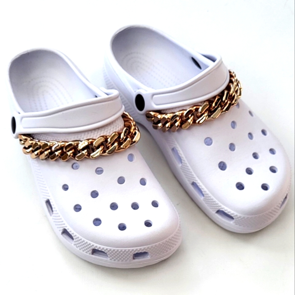 NWOT Chunky Gold Chain Clog Shoes with Back Strap